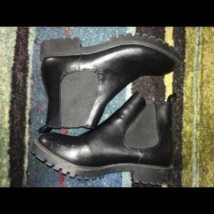 Black Chelsea boots